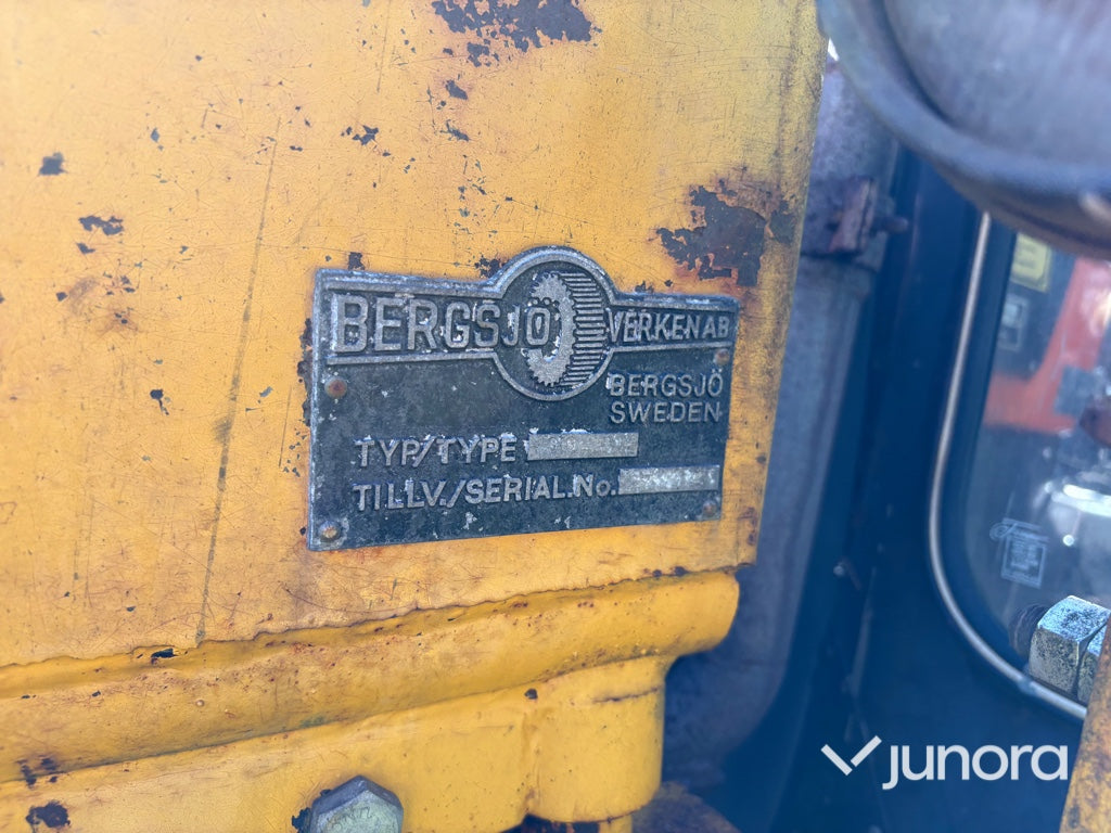 Traktor med frontlastare - Fiat 500 DT, Trima