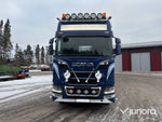 Timmerbil - Scania R650B6X4NB med kran