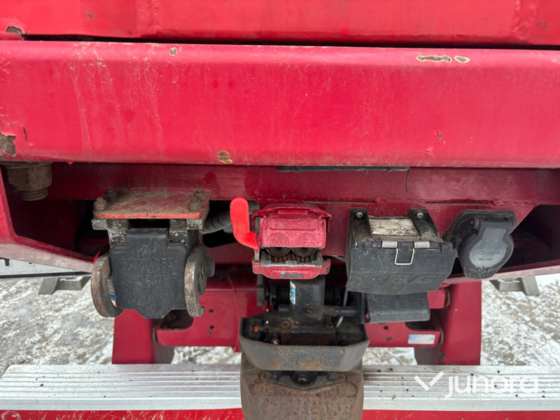 Timmerbil - Scania R650B6X4NB med kran