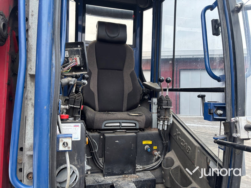 Timmerbil - Scania R650B6X4NB med kran