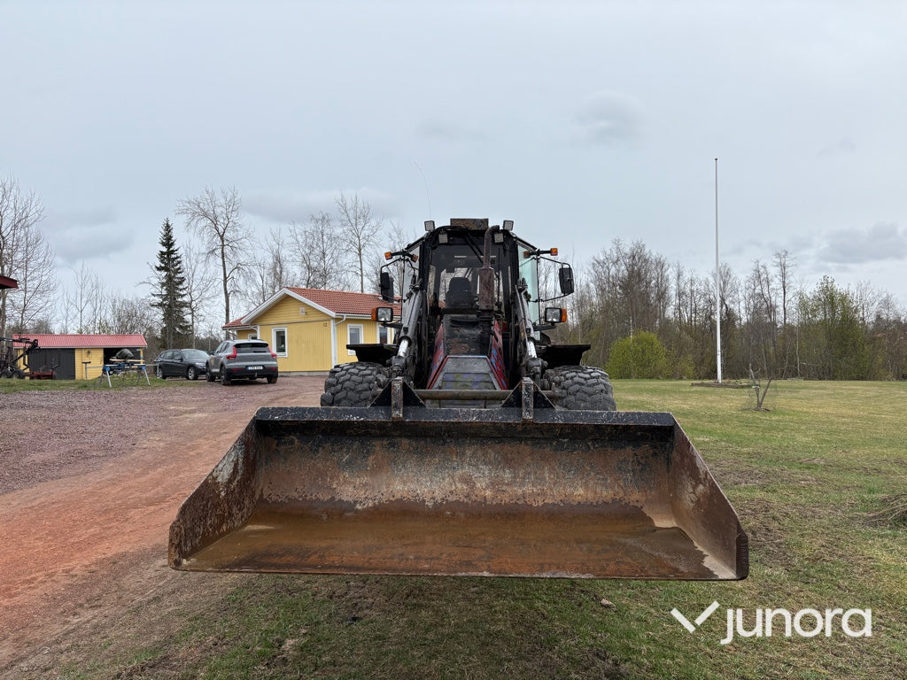 Grävlastare - Huddig, 960