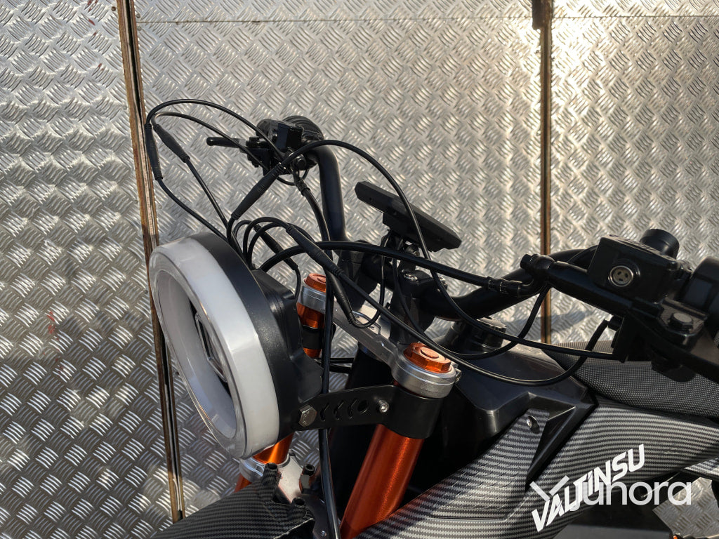 Terrängmotorcyckel - EM-10, Elektrisk