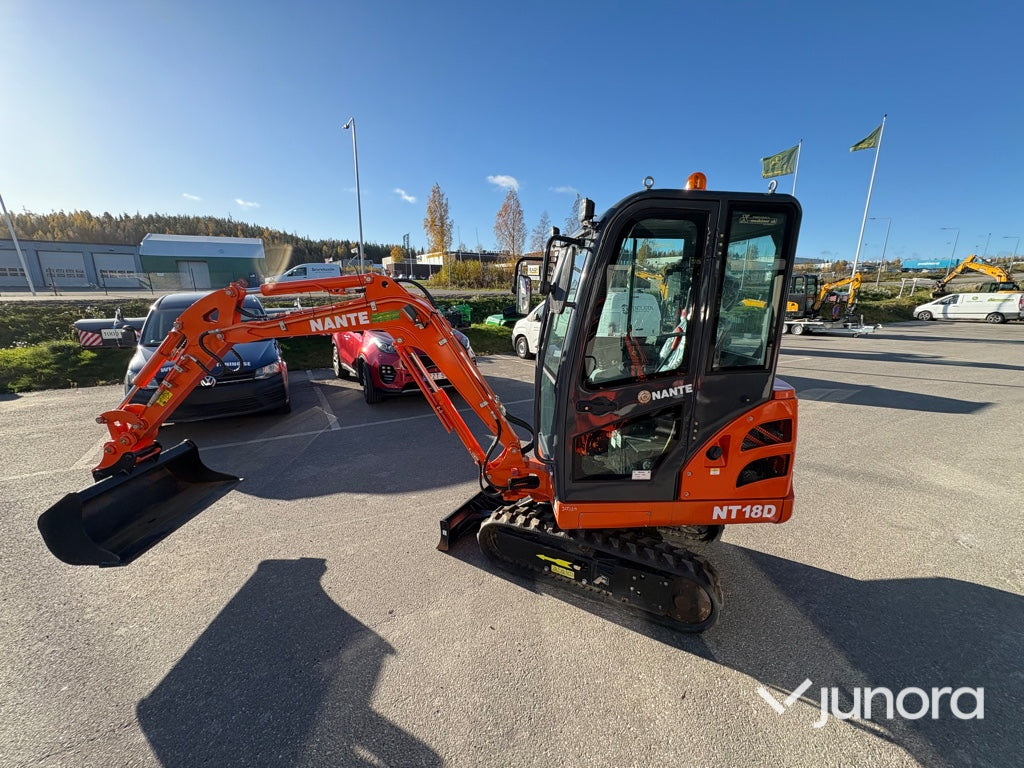Minigrävare - Nante NT-18D, 1.8 ton, med hytt