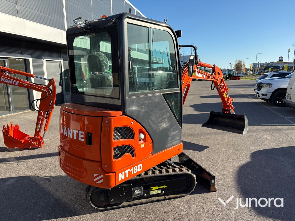 Minigrävare - Nante NT-18D, 1.8 ton, med hytt