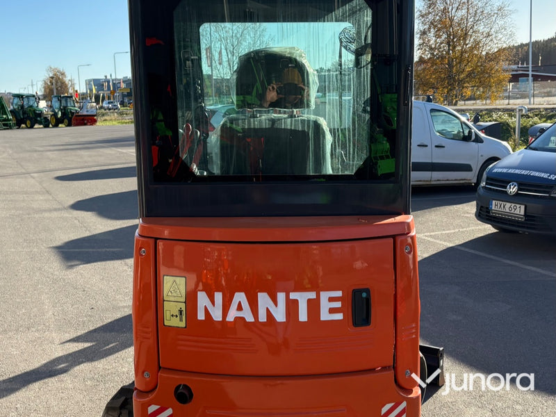 Minigrävare - Nante NT-18D, 1.8 ton, med hytt