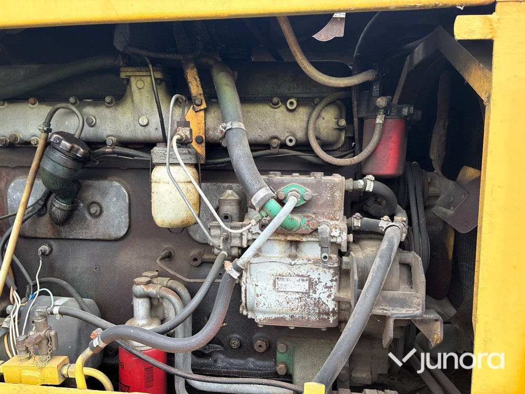 Hjullastare Volvo BM LM 1240 med redskap