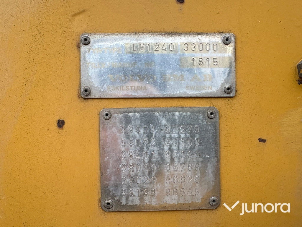 Hjullastare Volvo BM LM 1240 med redskap