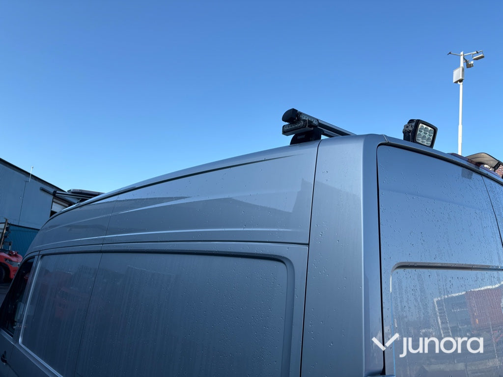 Skåpbil - Volkswagen Crafter
