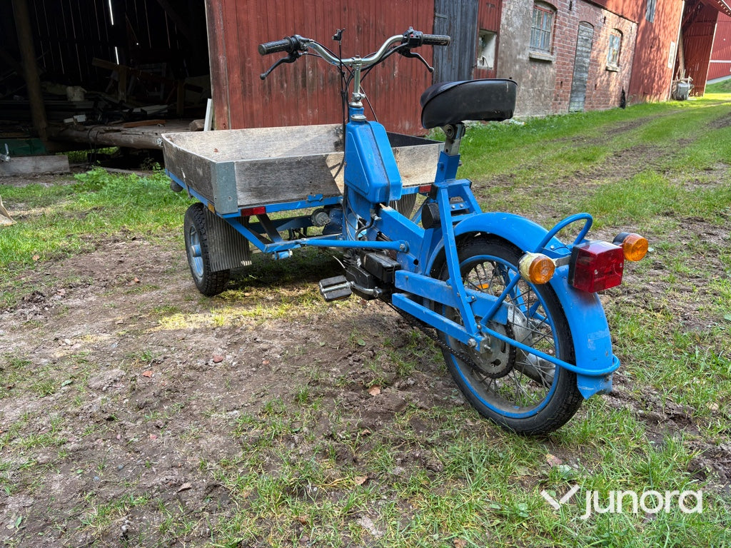 Flakmoped Cresent