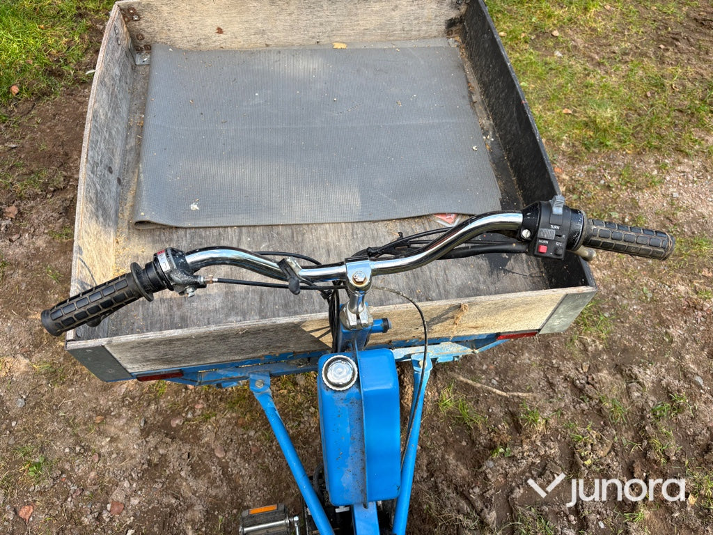 Flakmoped Cresent