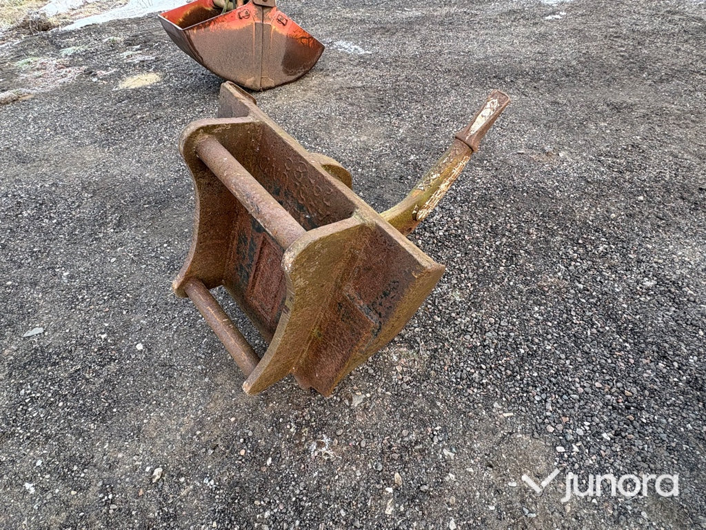 Tjältand – S70-fäste