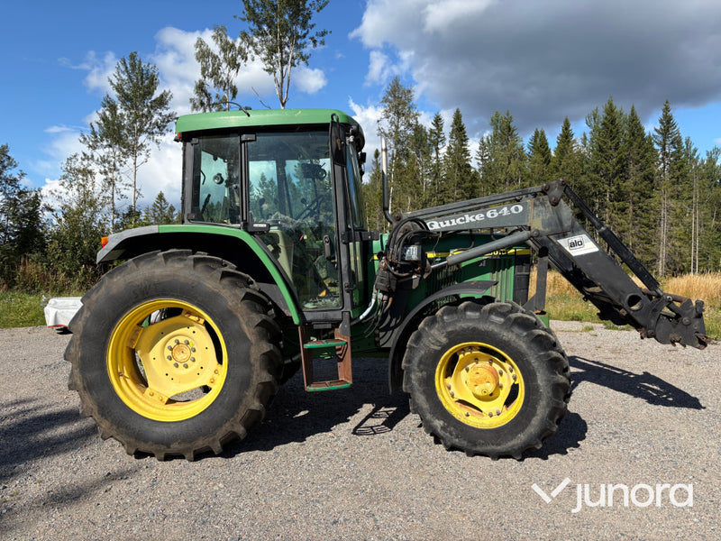 John Deere 6010