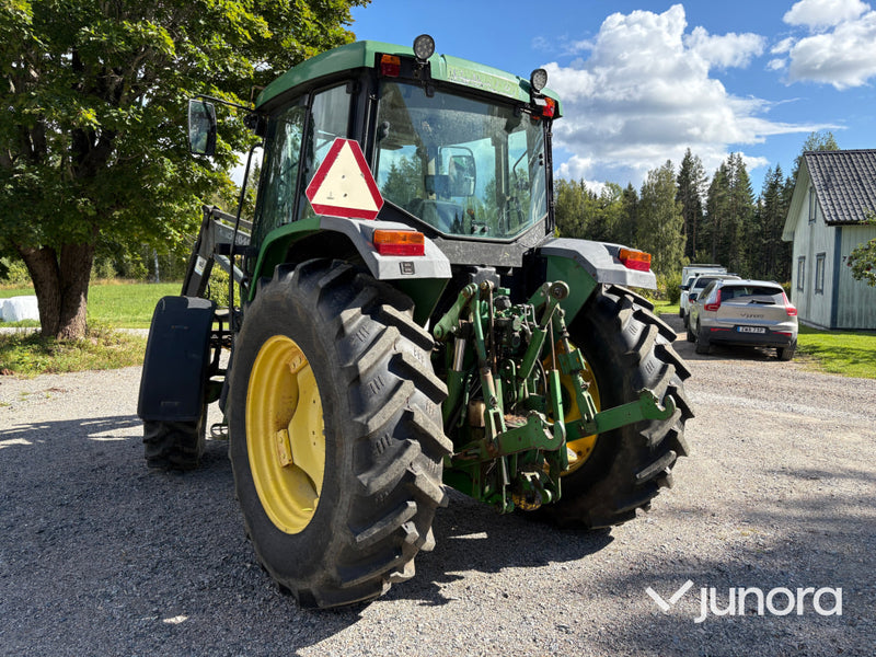 John Deere 6010