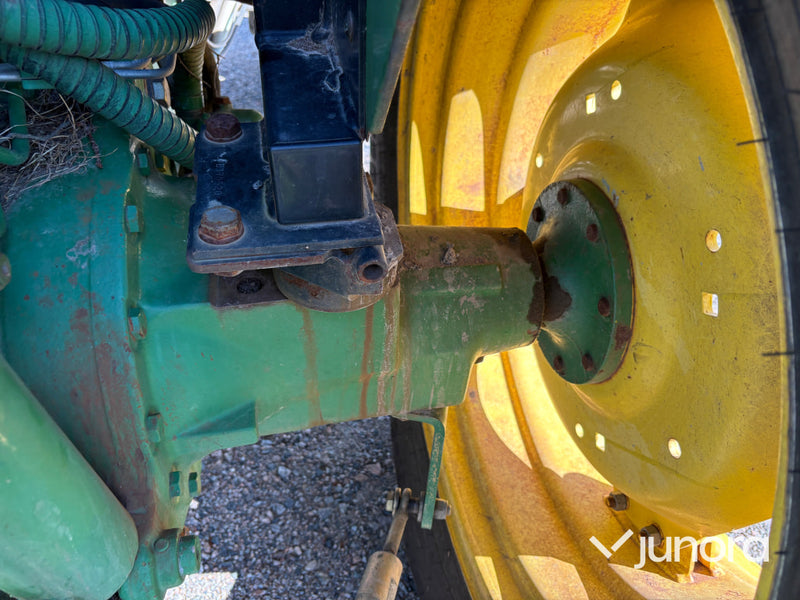 John Deere 6010