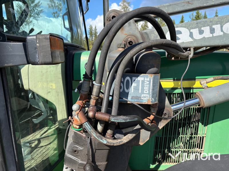 John Deere 6010