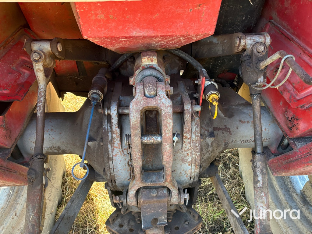 Traktor - Massey Ferguson, 165 S
