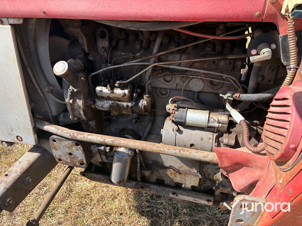Traktor - Massey Ferguson, 165 S