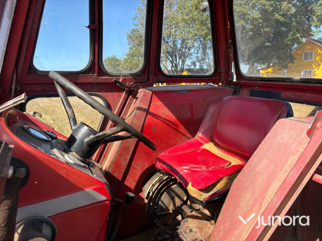 Traktor - Massey Ferguson, 165 S