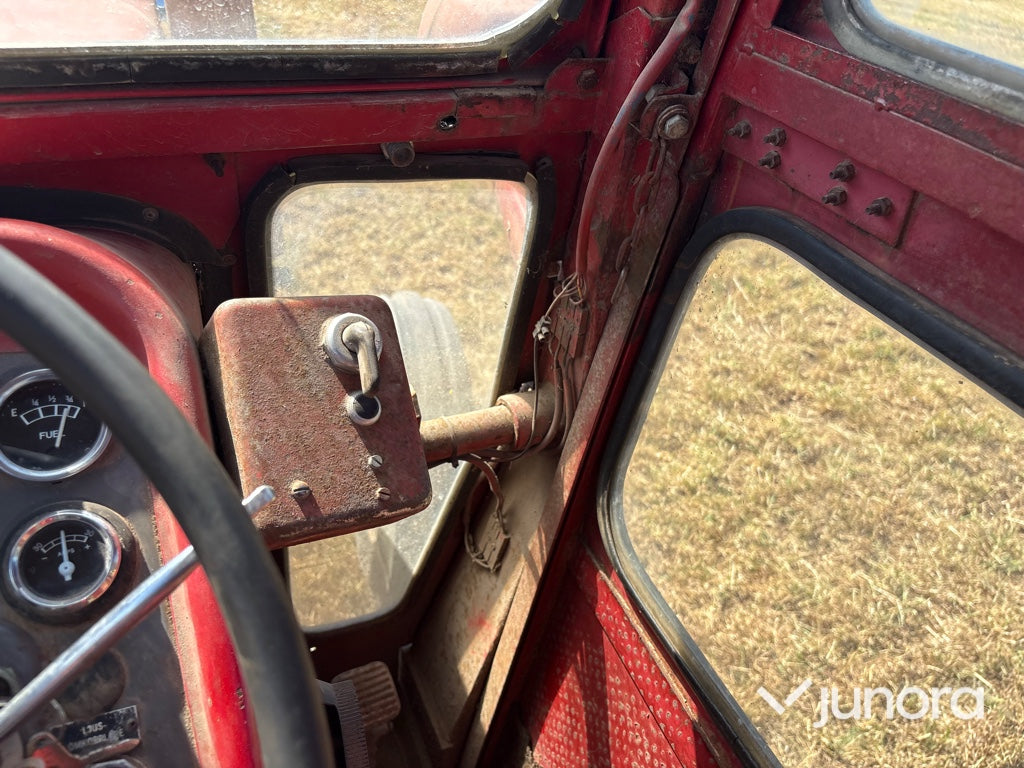 Traktor - Massey Ferguson, 165 S