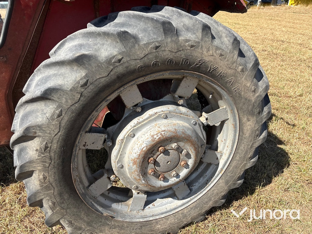Traktor - Massey Ferguson, 165 S