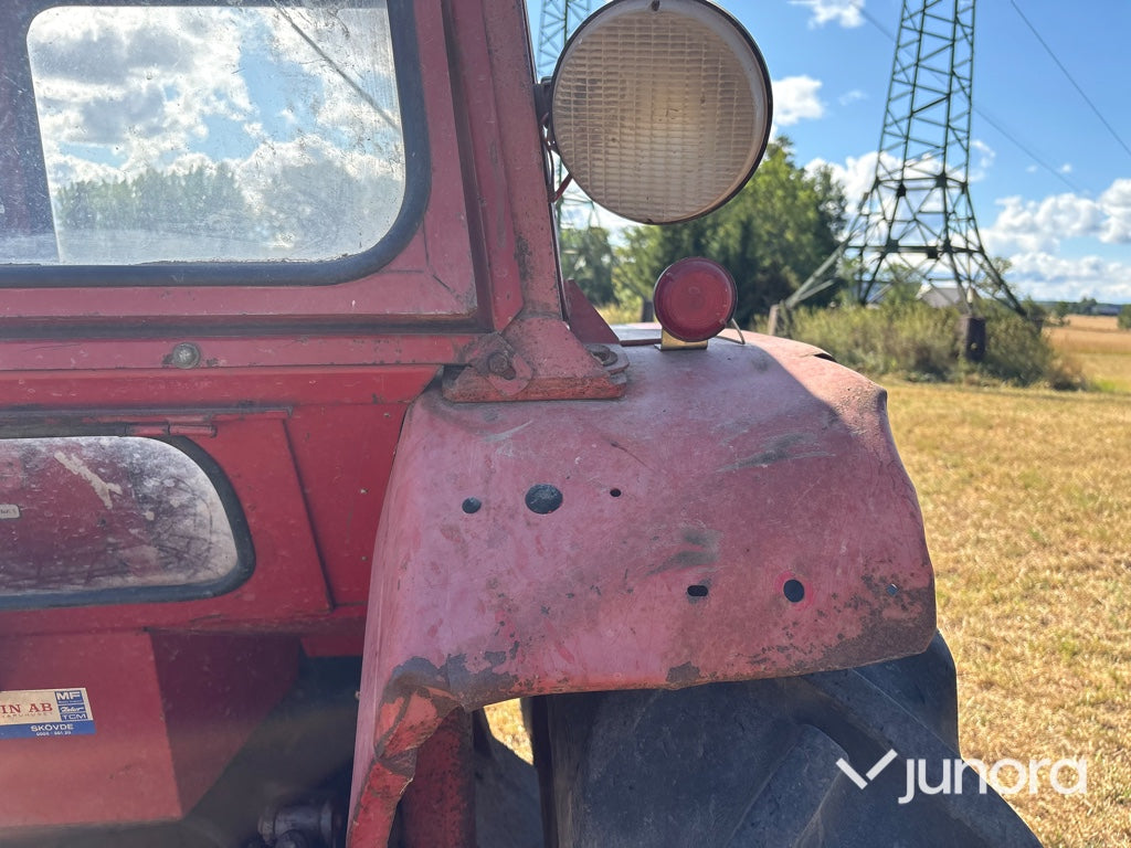 Traktor - Massey Ferguson, 165 S