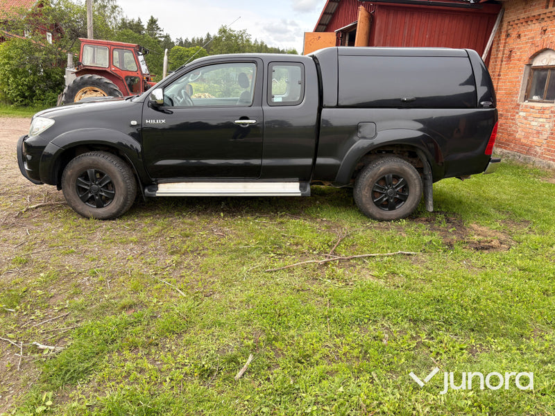 Toyota Hilux X-Cab 4wd
