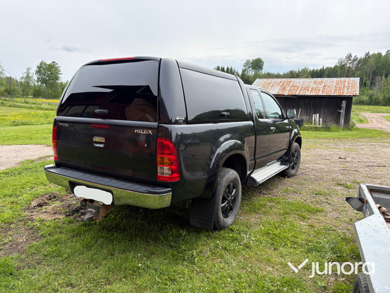 Toyota Hilux X-Cab 4wd