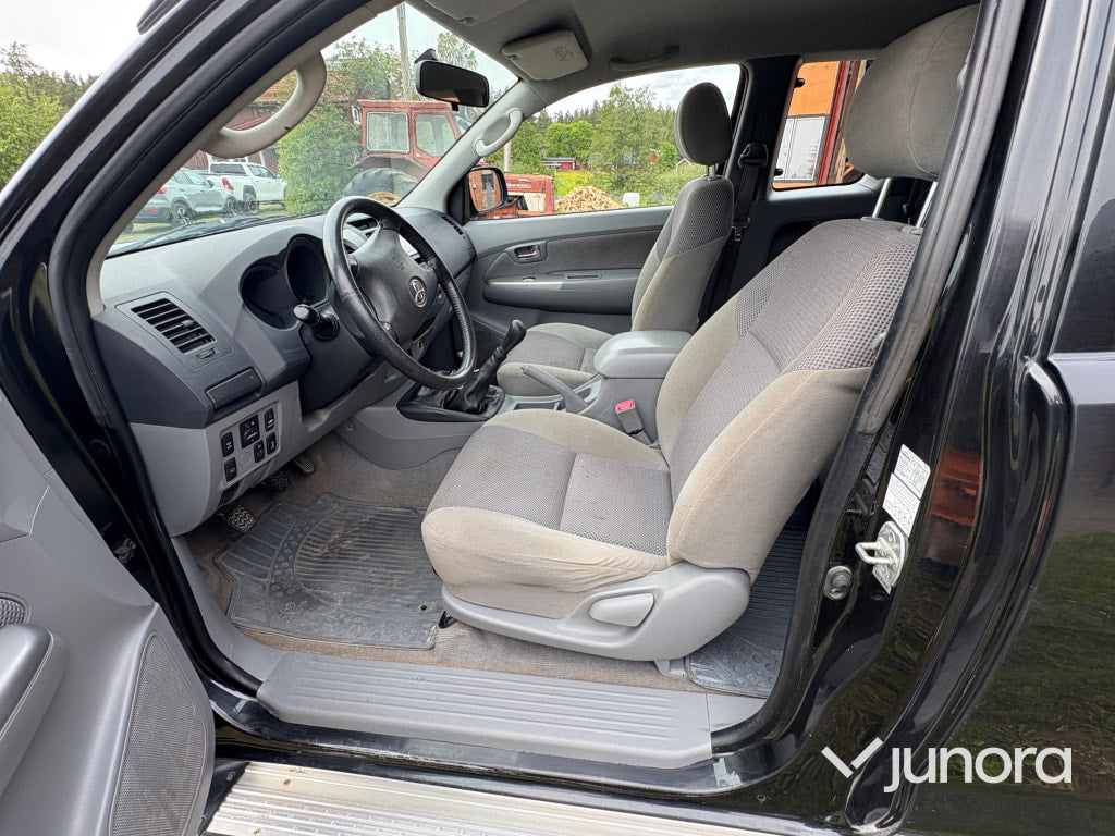 Toyota Hilux X-Cab 4wd