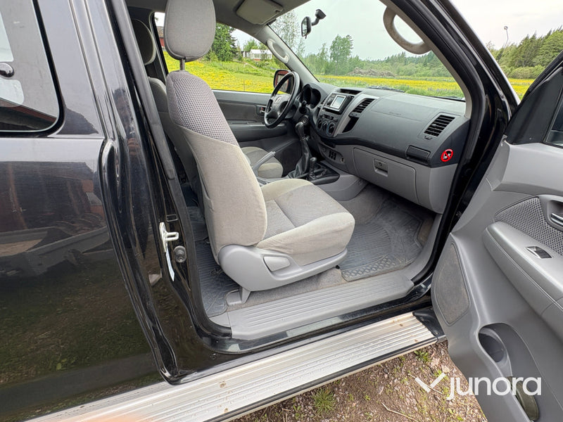 Toyota Hilux X-Cab 4wd