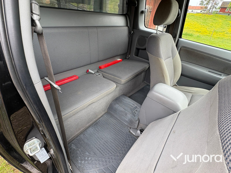 Toyota Hilux X-Cab 4wd