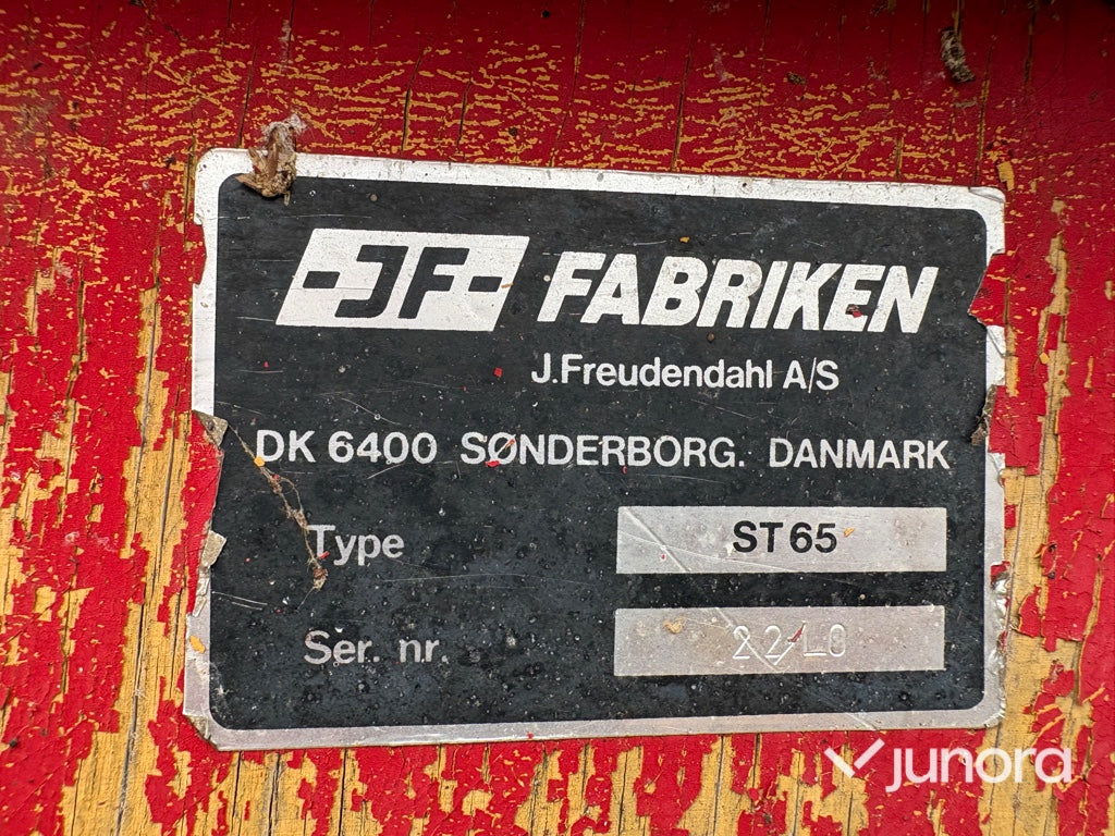 Kombivagn -  JF, ST65