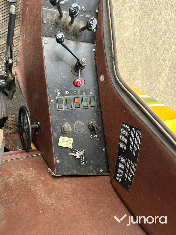 Skörde­tröska Sampo 580