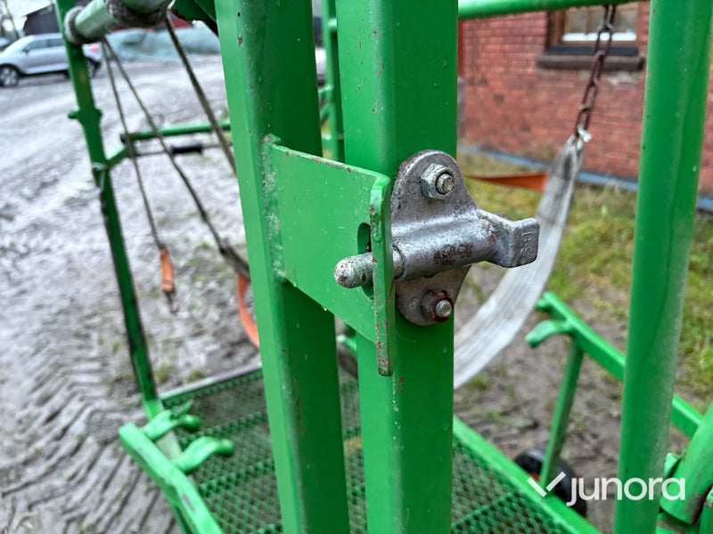 Verkstol – manuell, flyttbar på hjul