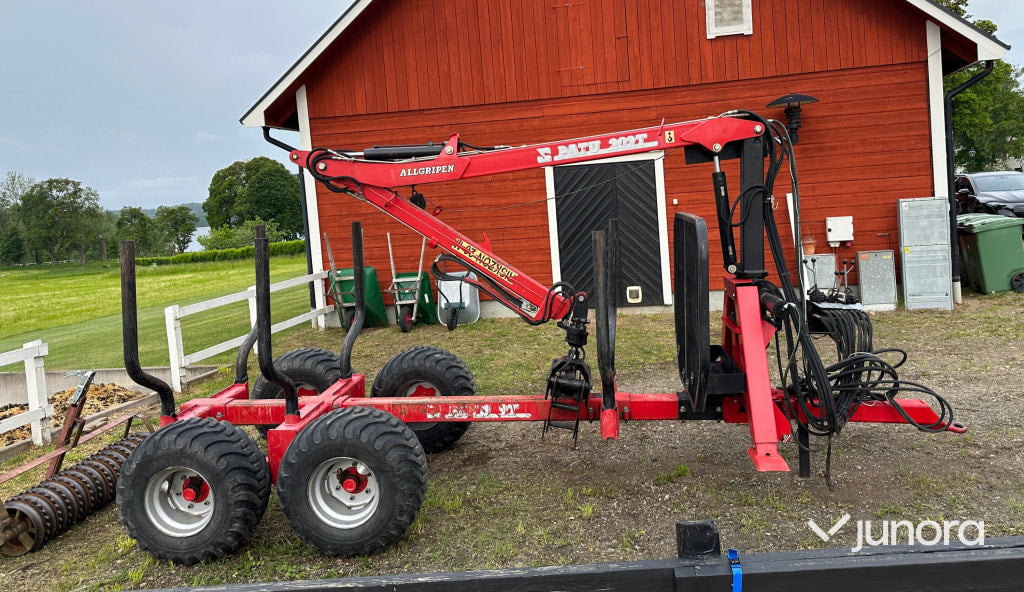 Patu 202 T – Skogsvagn med vinsch