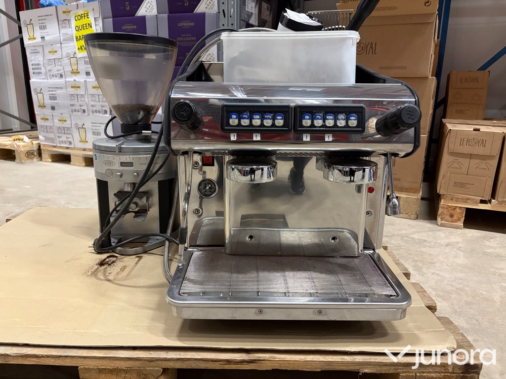 Coffequeen Barista med separat kvarn