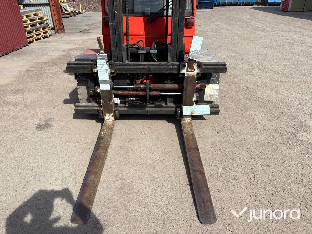 Dieseltruck - Kalmar DC 8-600, 8ton