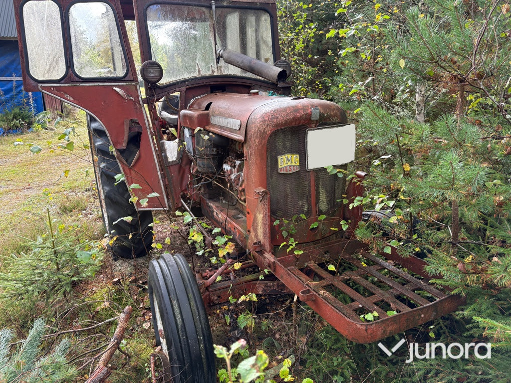 Traktor Nuffield