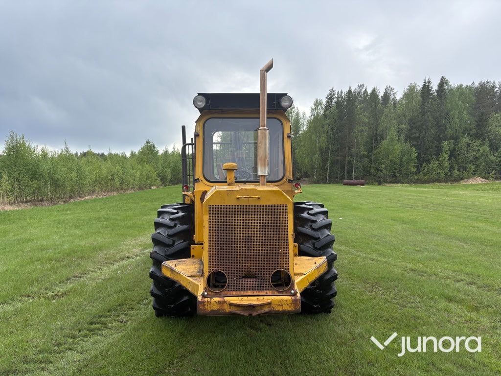 Skogsmaskin - Volvo BM, SM 868