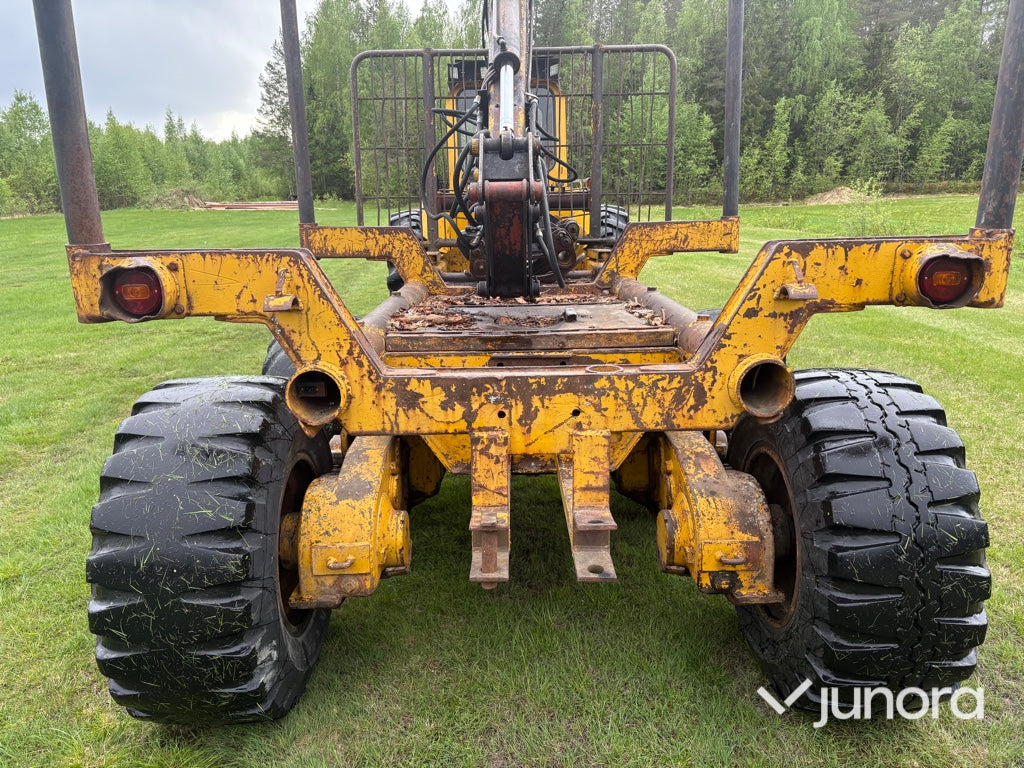 Skogsmaskin - Volvo BM, SM 868