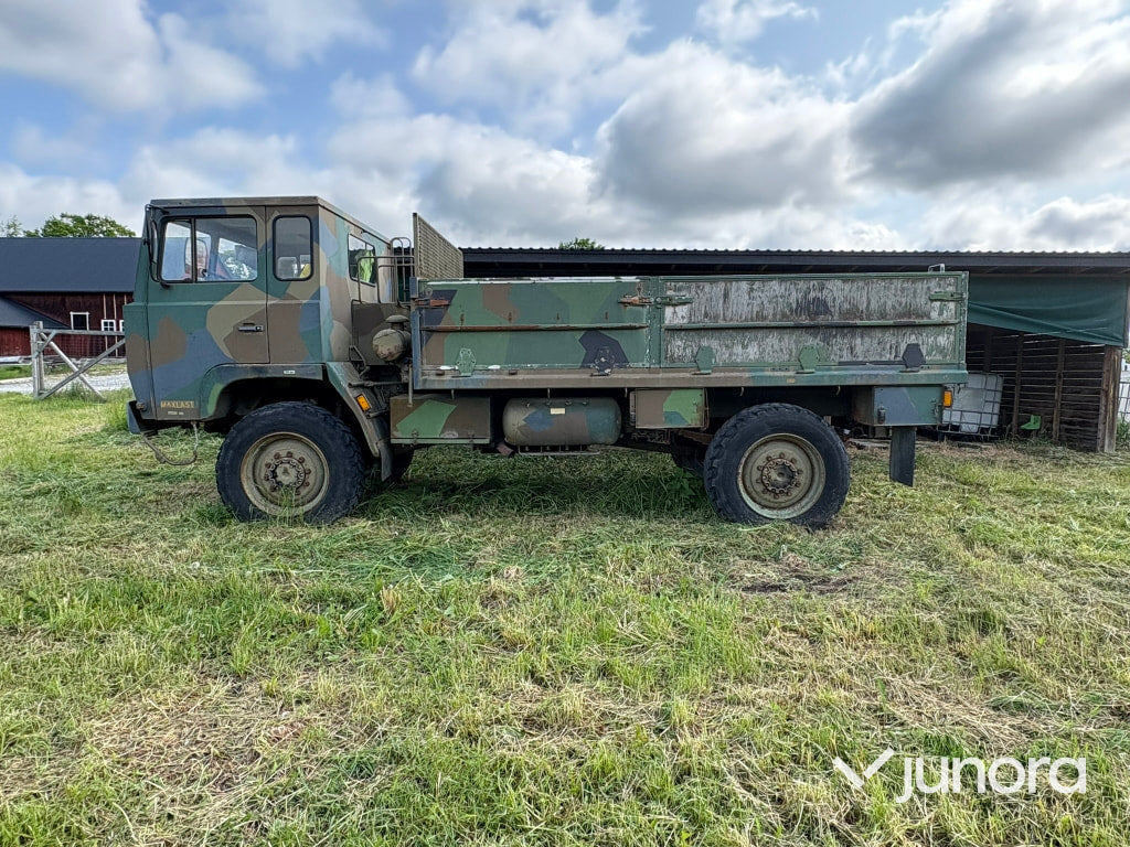 Militär Lastbil Scania SBA