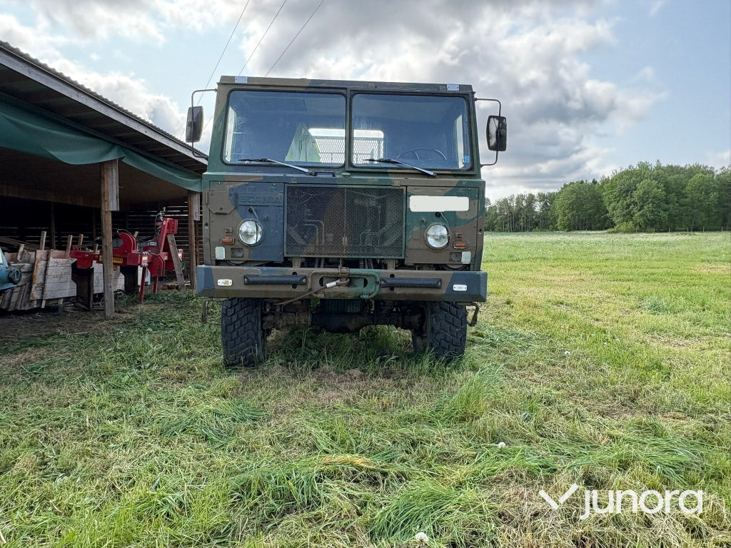 Militär Lastbil Scania SBA