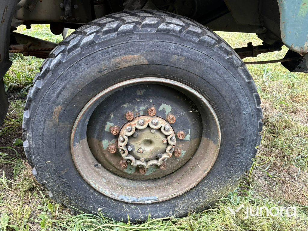 Militär Lastbil Scania SBA