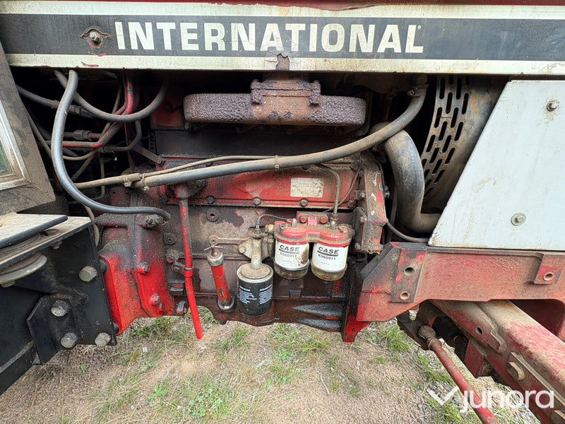 Traktor International 784