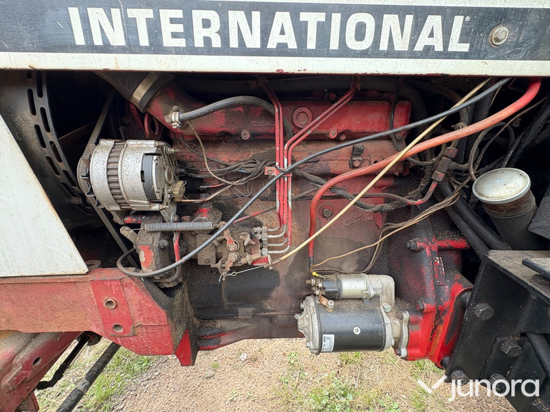 Traktor International 784