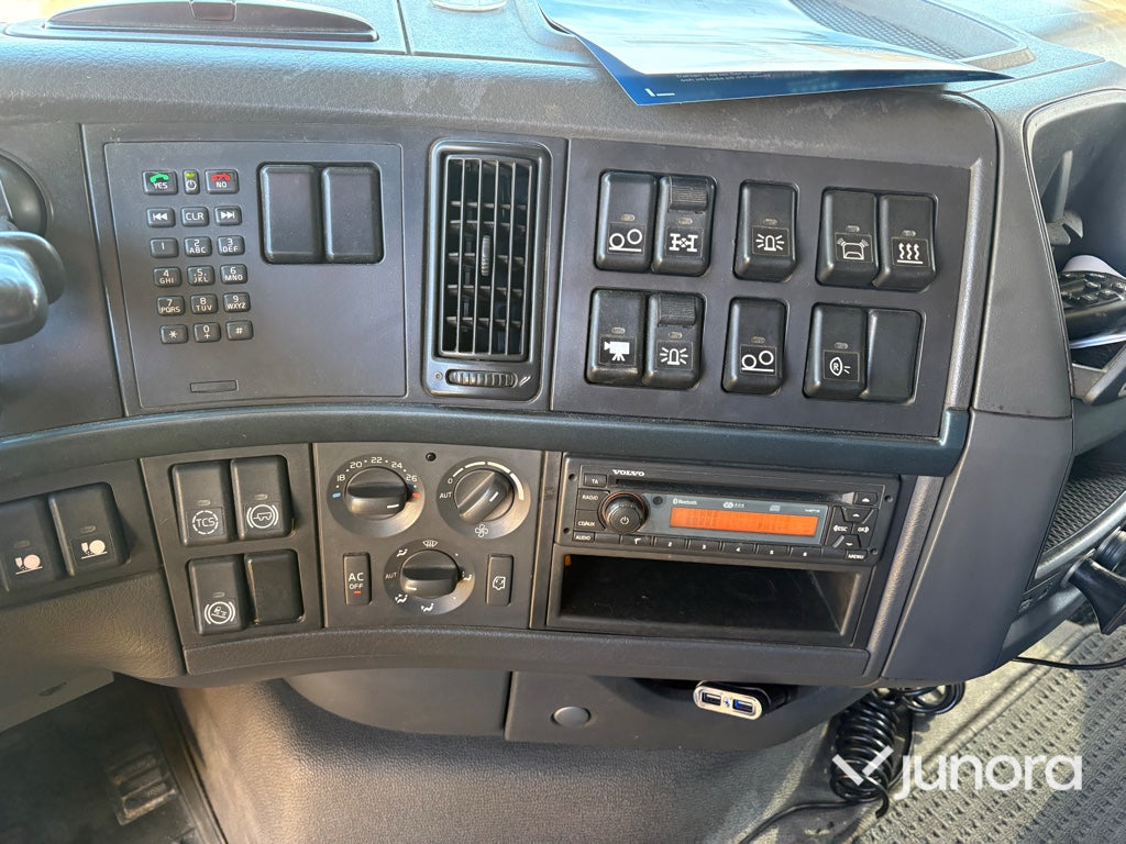 Lastväxlare - Volvo, FH 520 6X4 Tridem