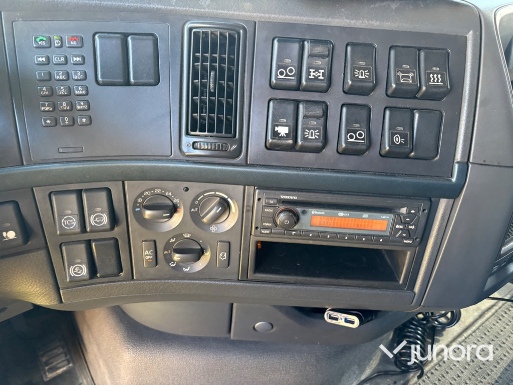 Lastväxlare - Volvo, FH 520 6X4 Tridem