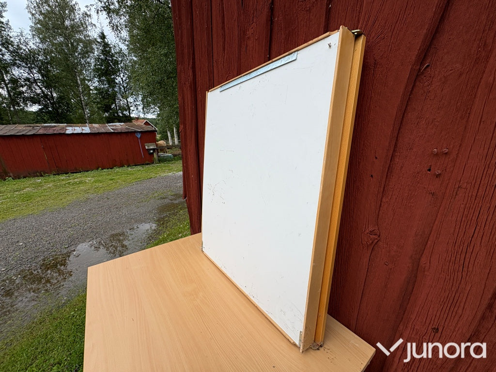 Whiteboardsskåp