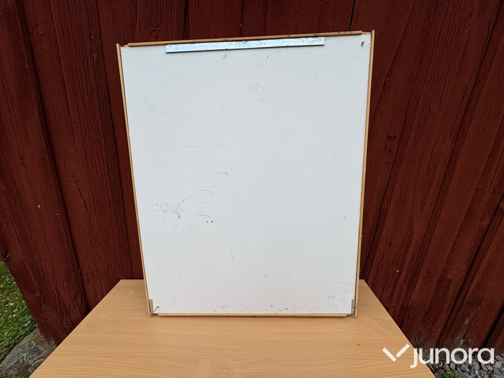 Whiteboardsskåp
