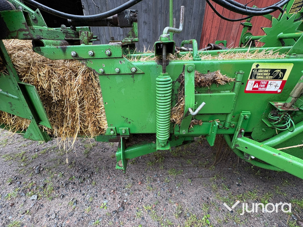 Hårdpress - John Deere, 359, Småbalar