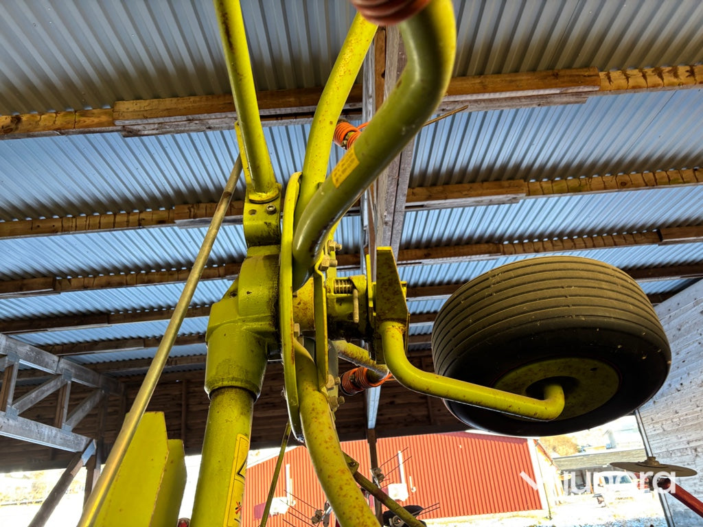 Hövändare - Claas Volto 540H